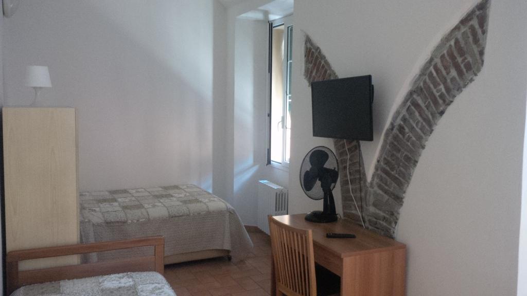 Residenza San Martino Hotel Болоня Стая снимка